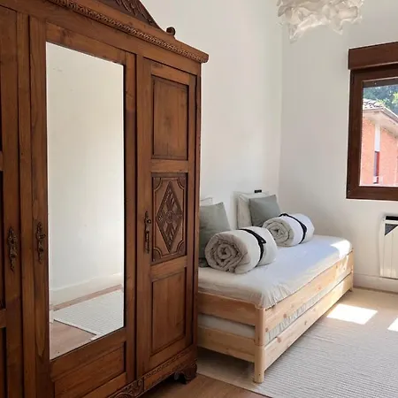 Mountain View 아파트 *